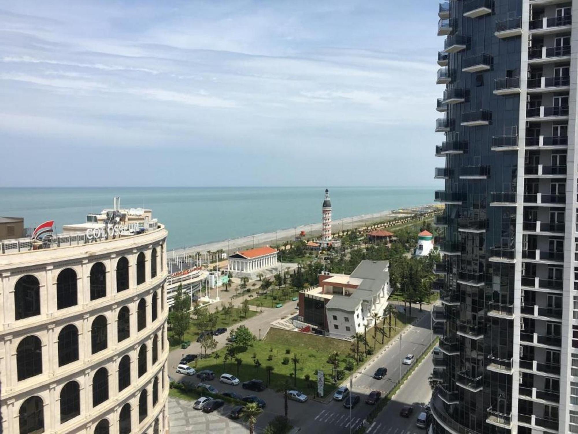 Apart Hotel Black Sea Towers Batumi Ngoại thất bức ảnh